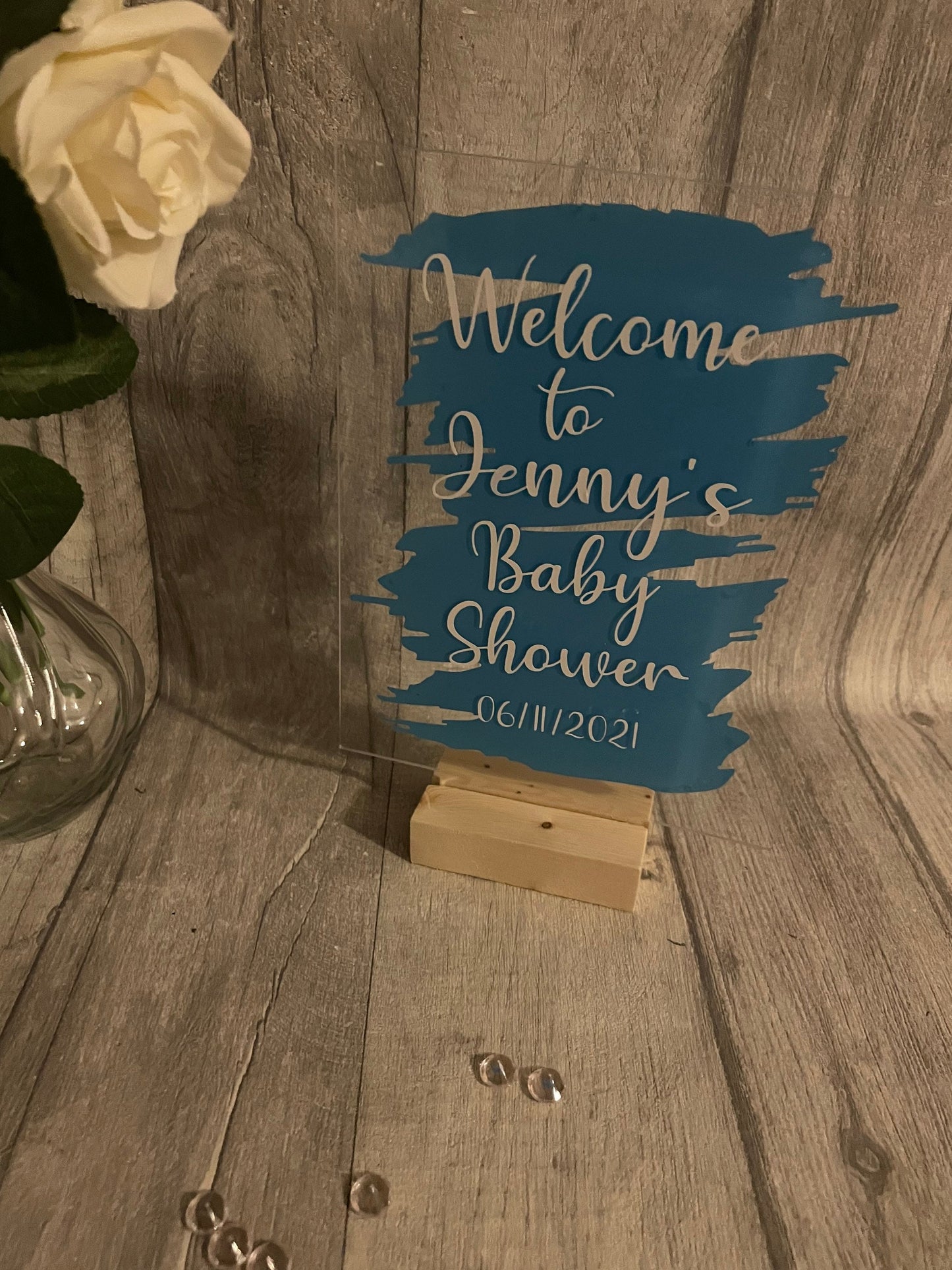 Personalised baby shower welcome sign. acrylic standing sign with wooden block. New baby plaque, baby shower gift