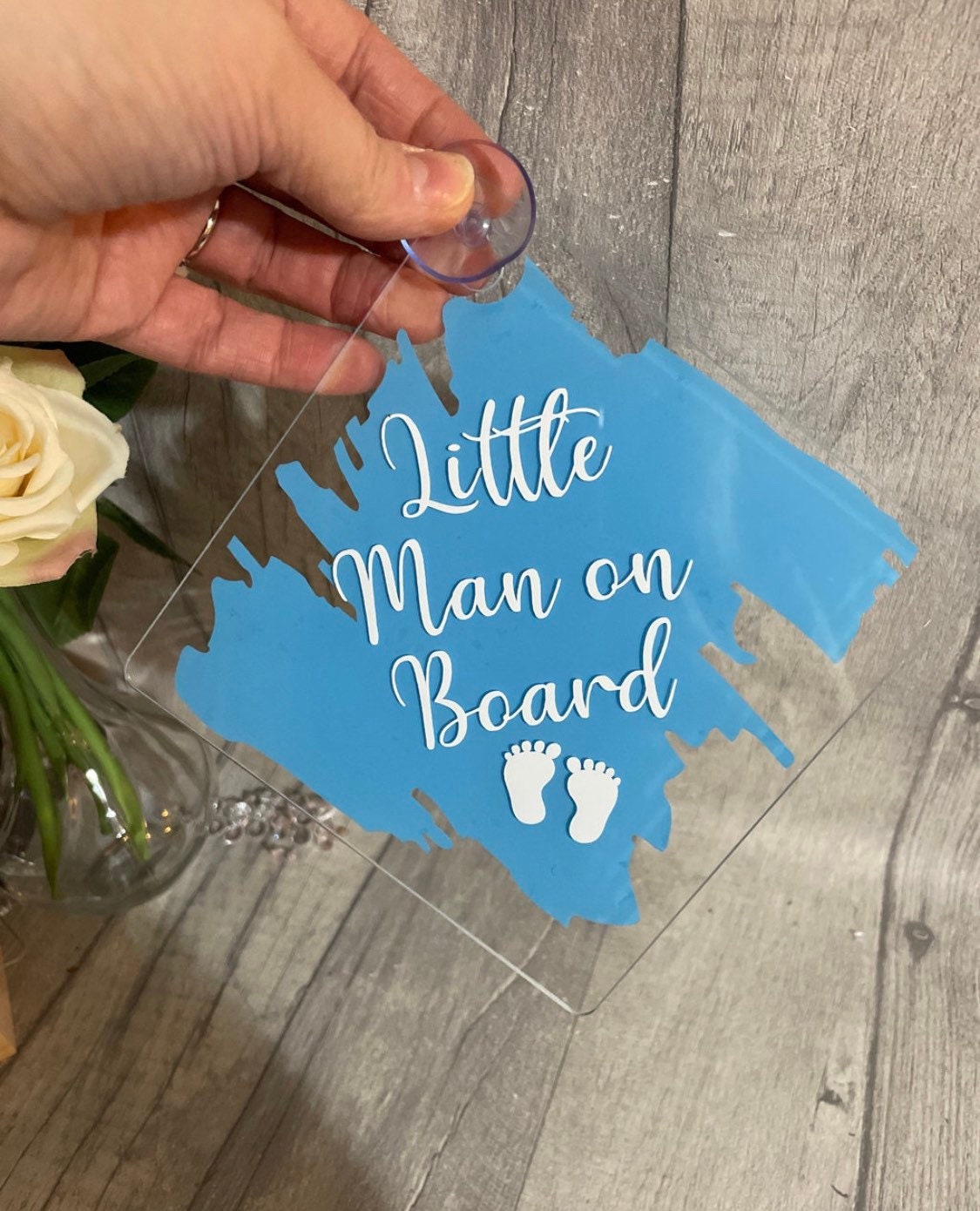 Baby on board sign, suction sign , little people on board, baby shower gift, new baby gift