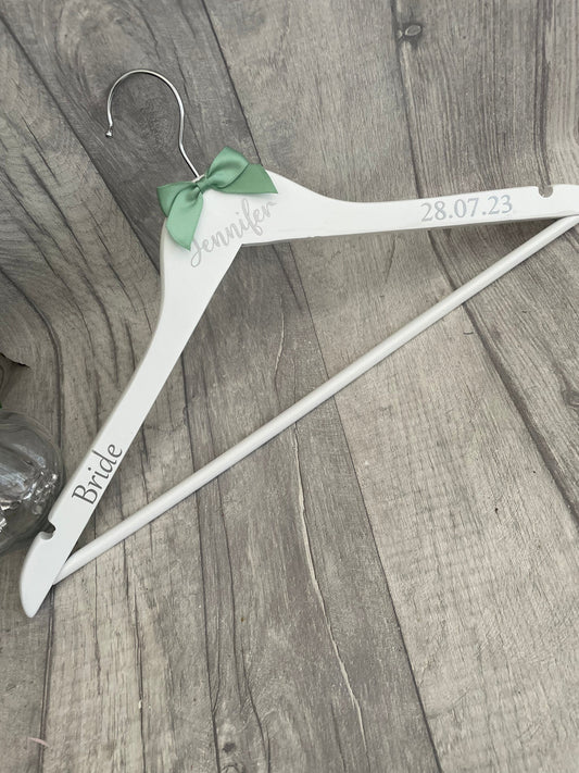 Personalised wedding hanger, bridal party hangers, bridge clothes hanger