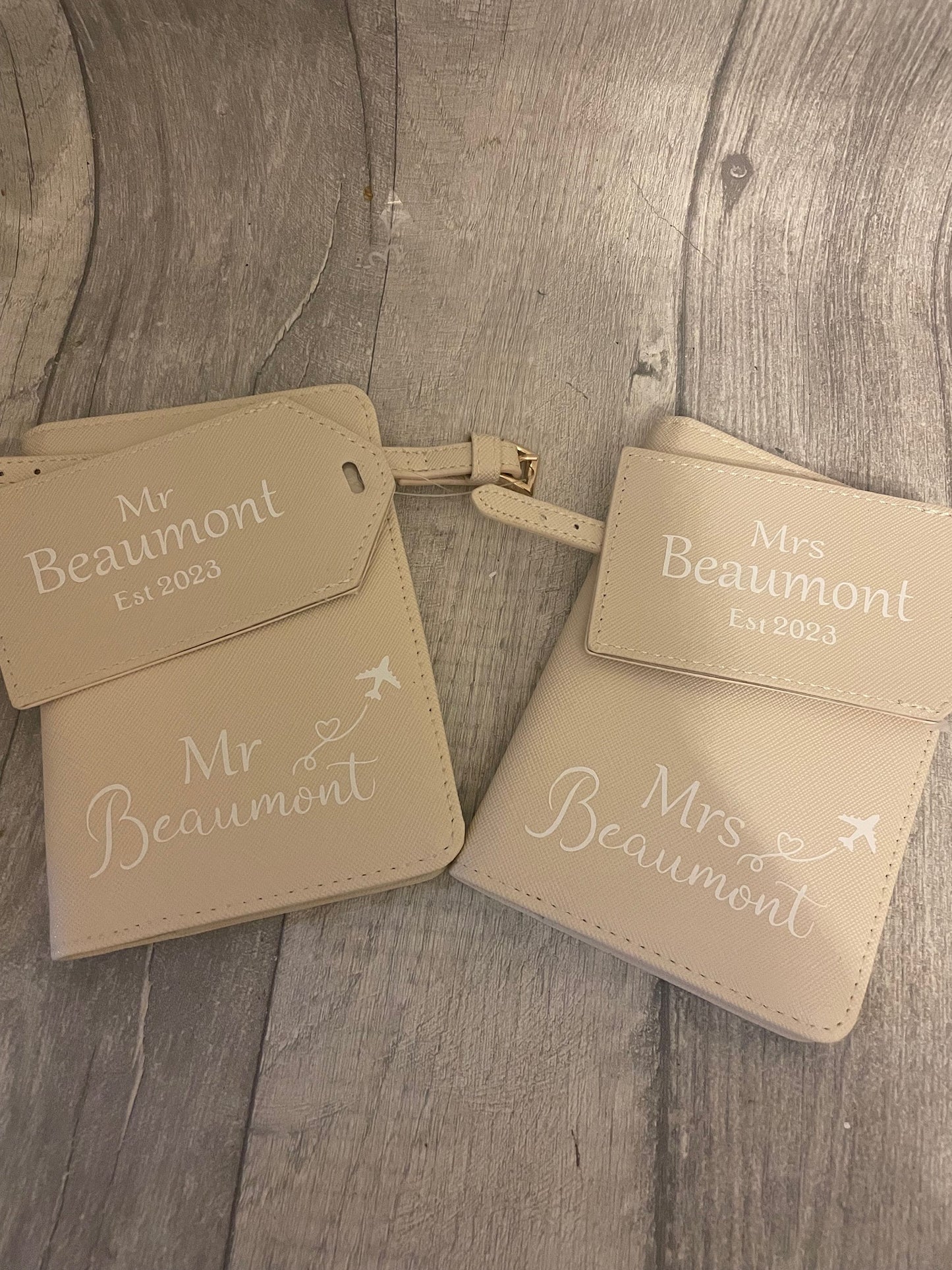 Personalised passport cover and luggage set. Travel set .
