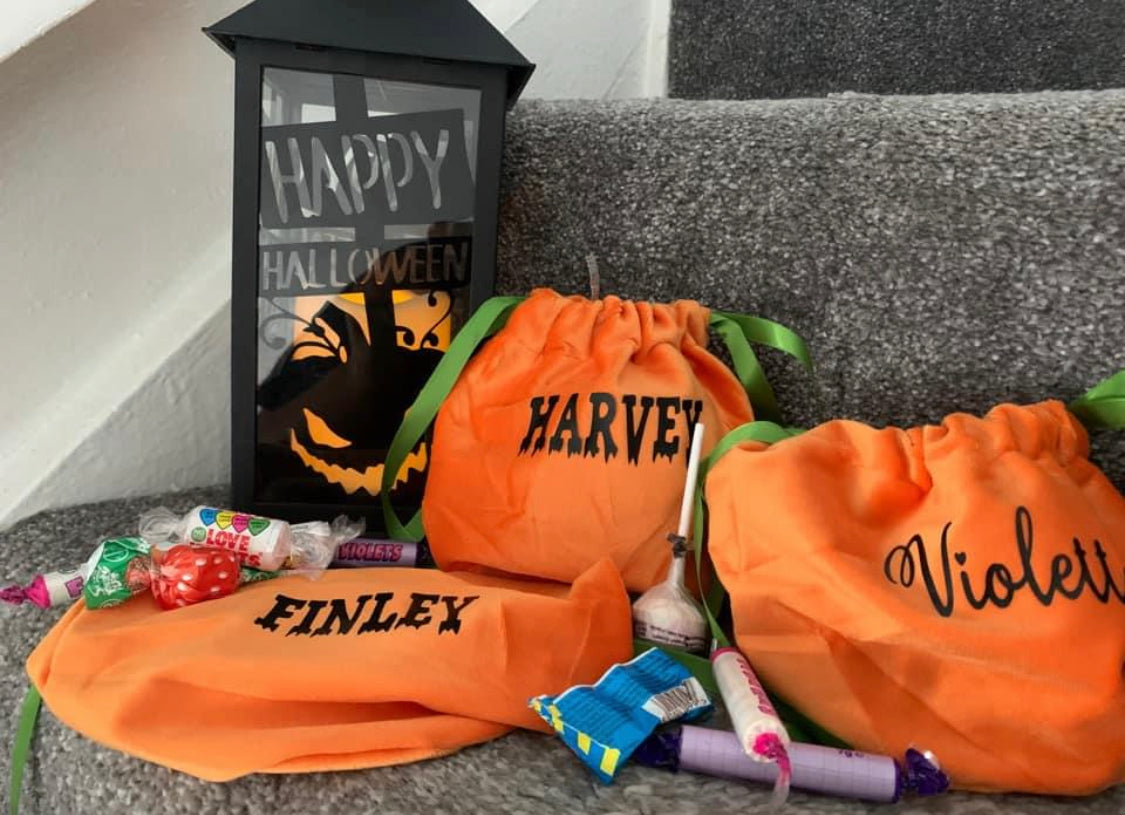 Personalised Halloween pumpkin bag, velvet pouch, velvet bags, sweet bag