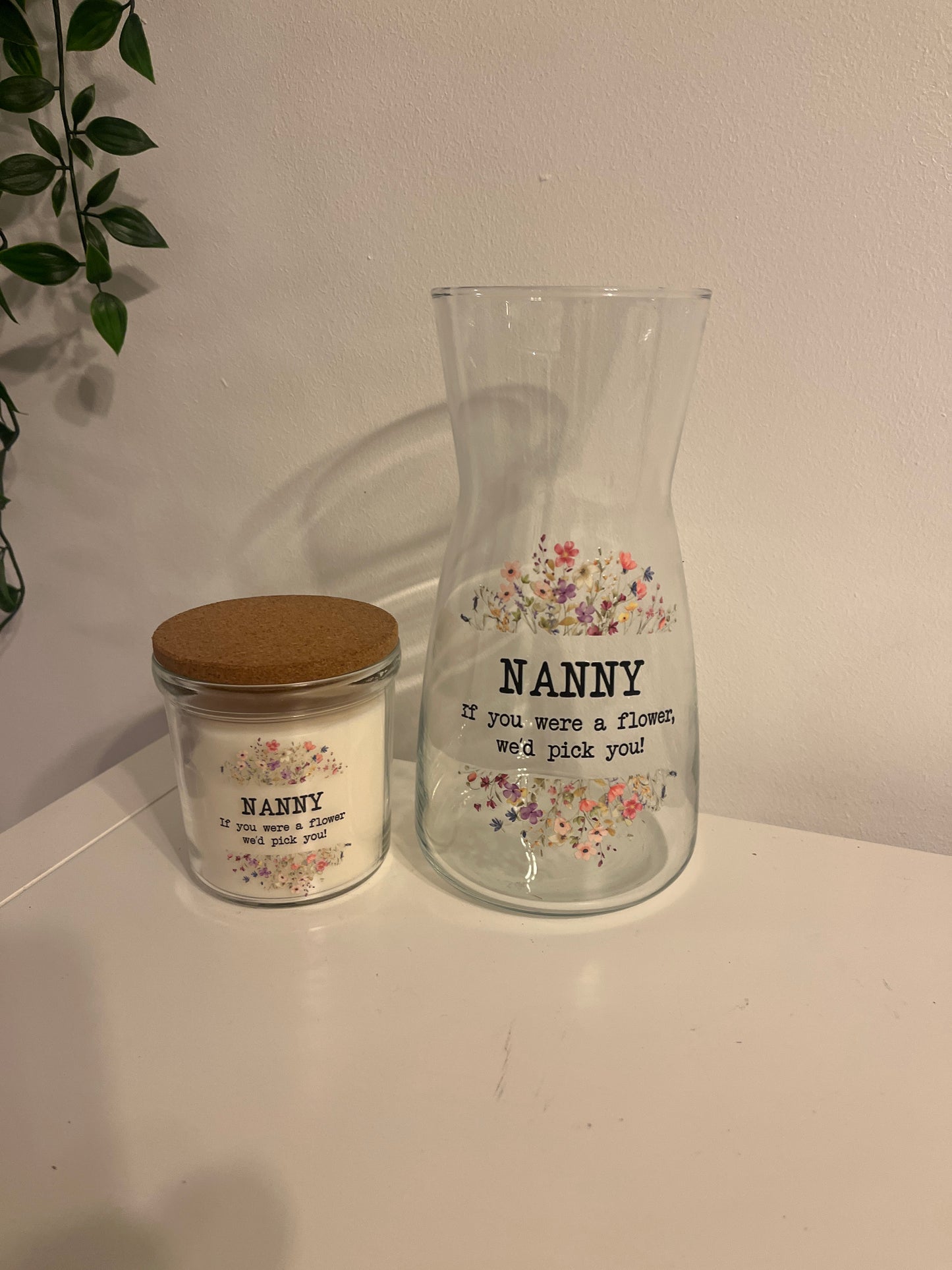 Personalised vase and candle set for mom, gift for Nan , flower vase, glass vase, candle,  birthday gift, personalised gift, Mother’s Day gift (Copy) (Copy)